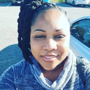 Meet your Posher, Lisa